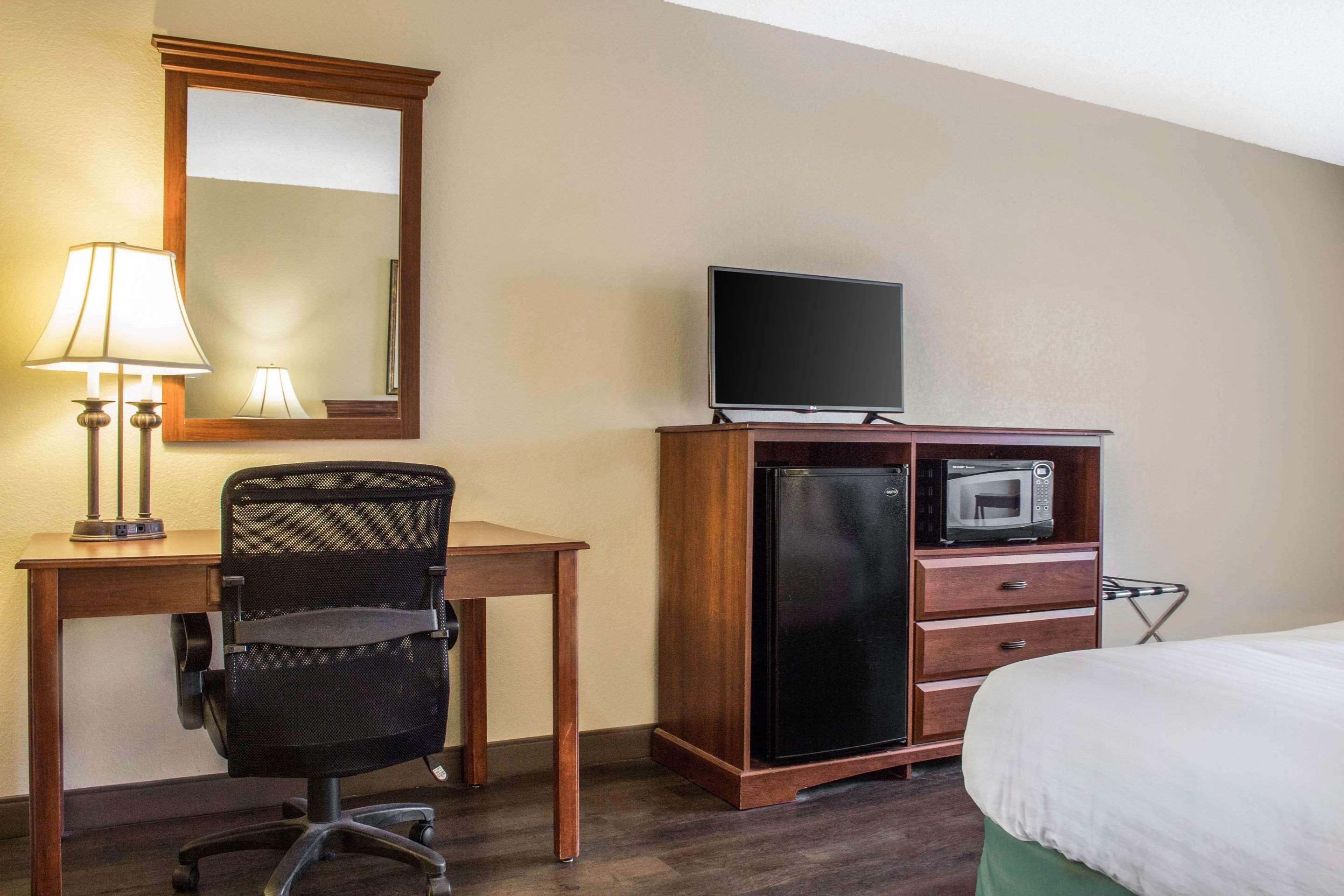 Quality Inn Benson I-10 Exit 304 Exteriör bild
