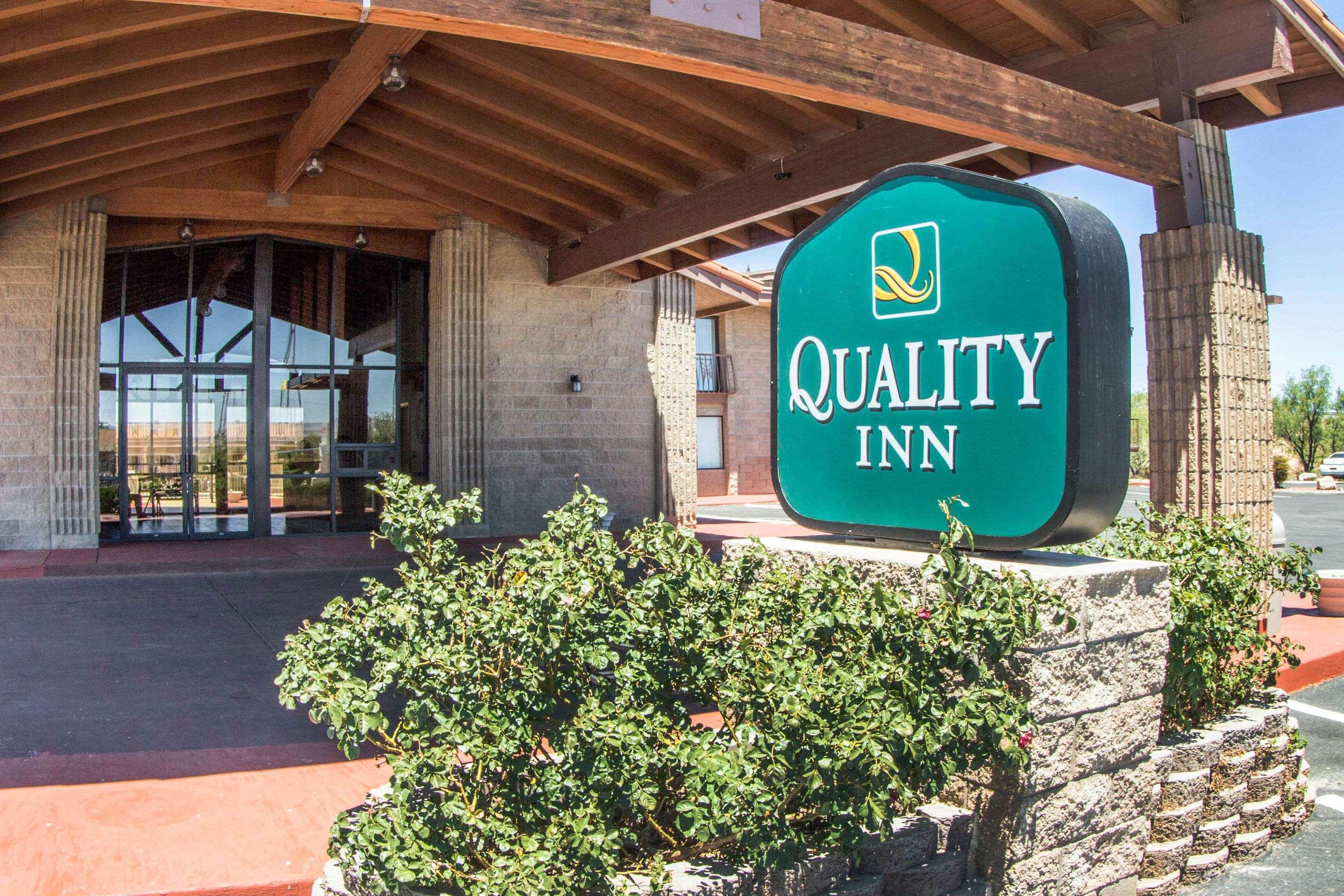 Quality Inn Benson I-10 Exit 304 Exteriör bild